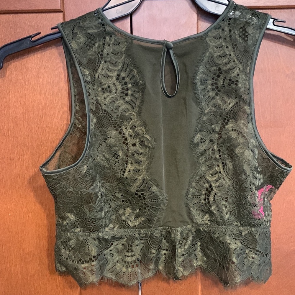 Lace bralette - Picture 8 of 9